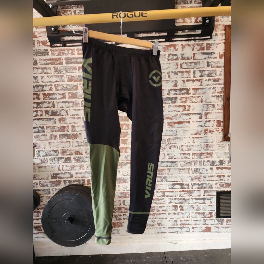 Virus Leggings
